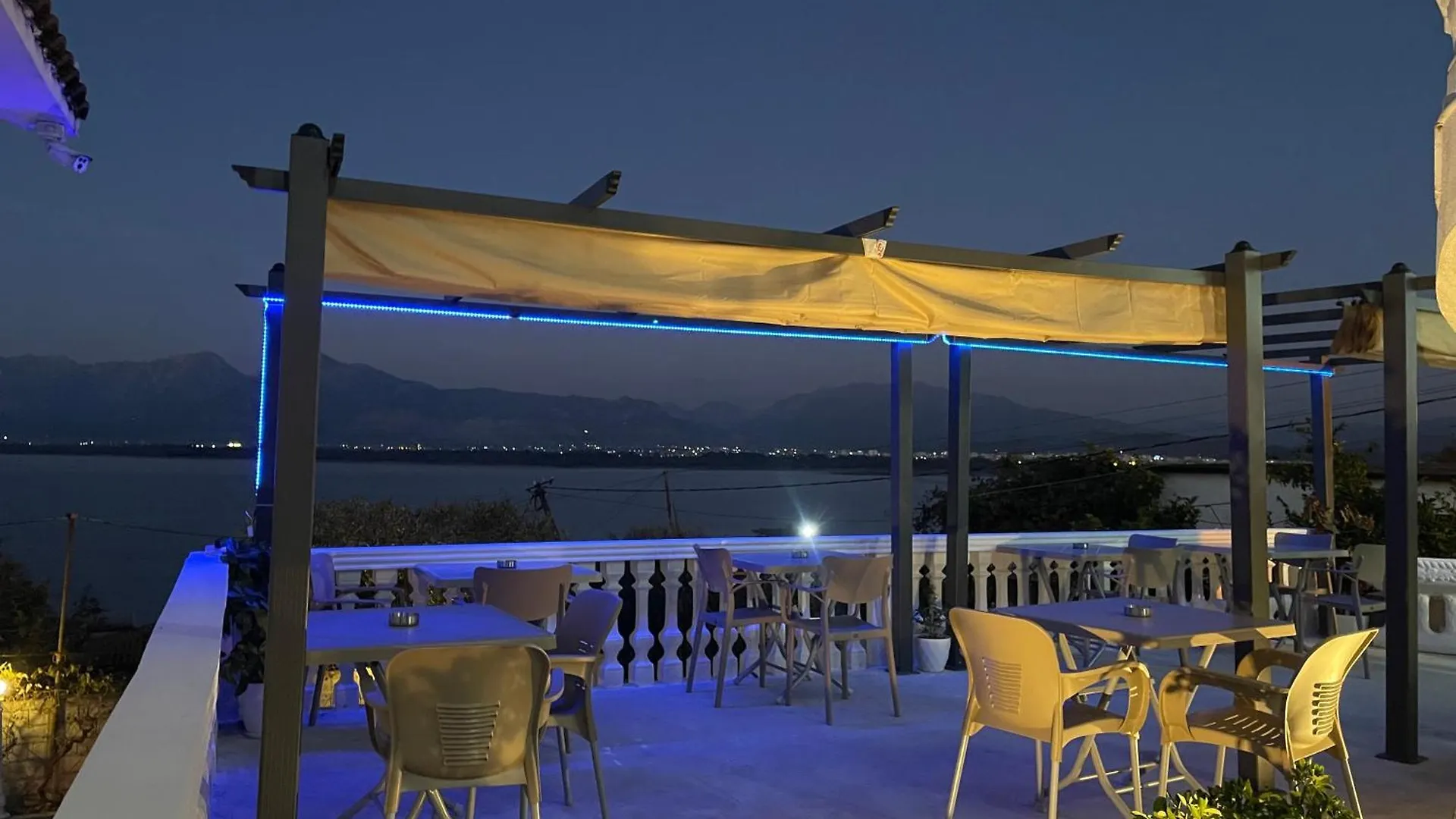 Four Generation Hotel Shiroka Albania