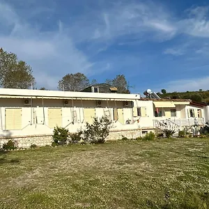 Andi Hotel